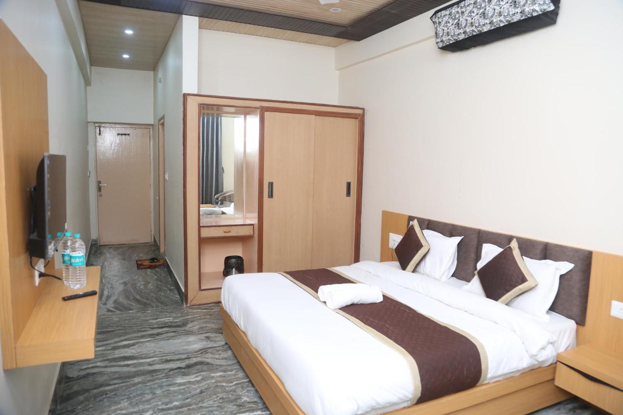 Hotel Kirti Plaza Chittorgarh Exterior photo