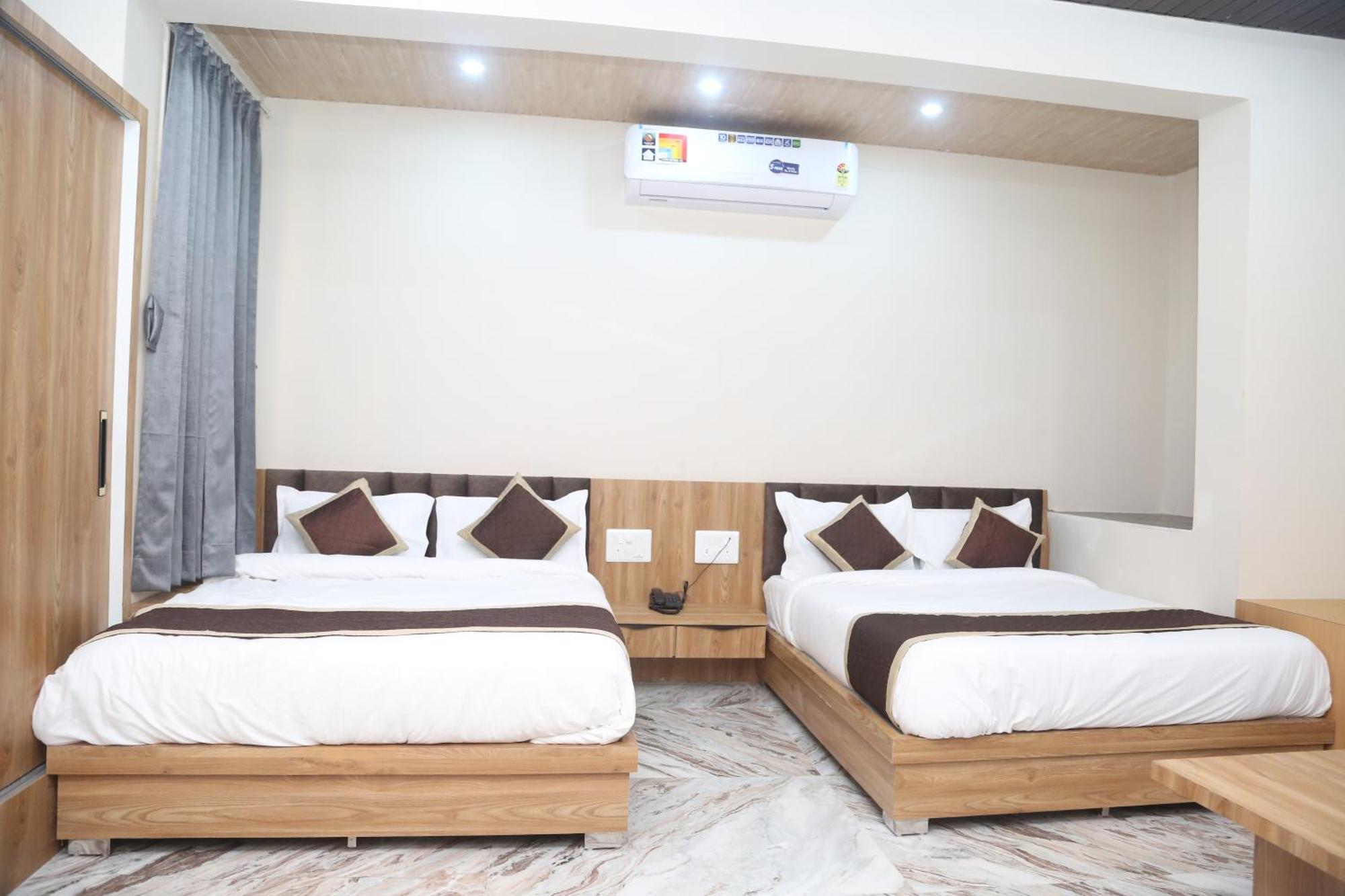 Hotel Kirti Plaza Chittorgarh Exterior photo